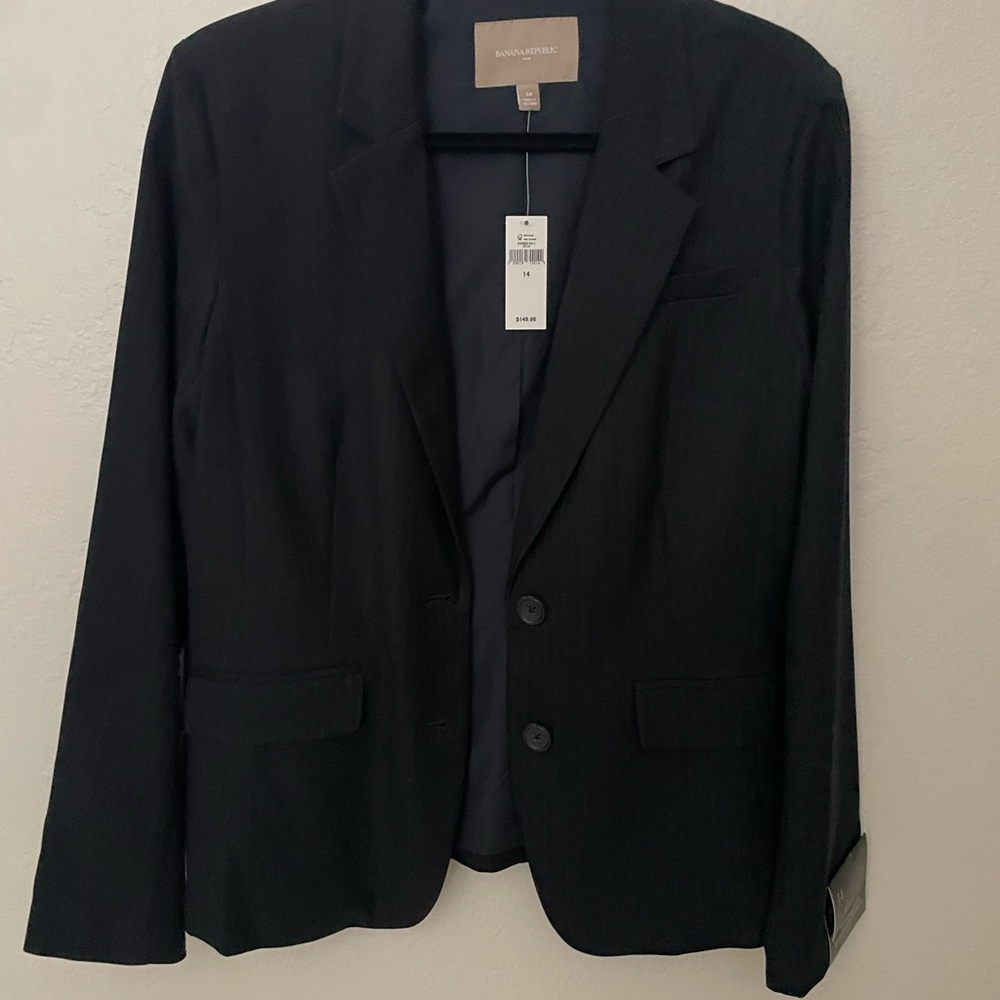NWT: Banana Republic Black Pinstripe Blazer - Tailored Look
